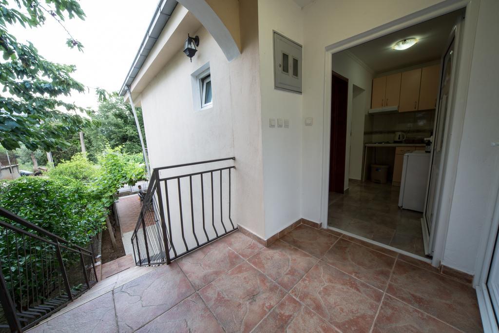 Apartments Pavicevic Tivat Oda fotoğraf