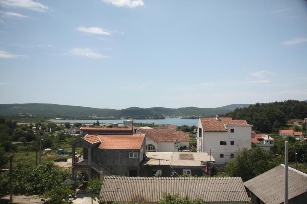 Apartments Pavicevic Tivat Oda fotoğraf